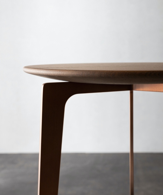 Tables & Desks | イメージ画像