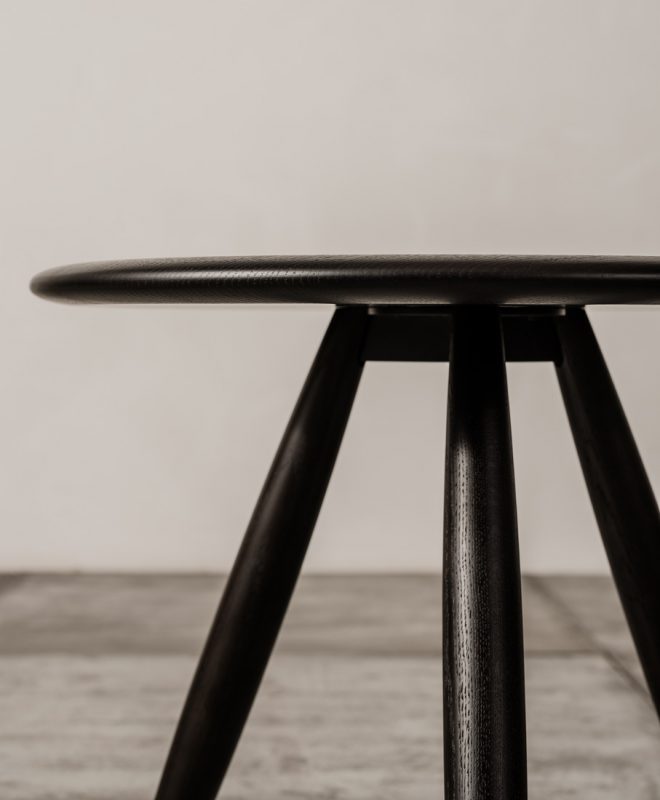 MO TABLE（MO テーブル）