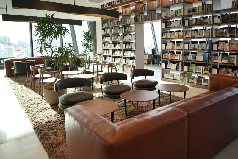 TSUTAYA BOOKSTORE SHIBUYA SCRAMBLE SQUARE