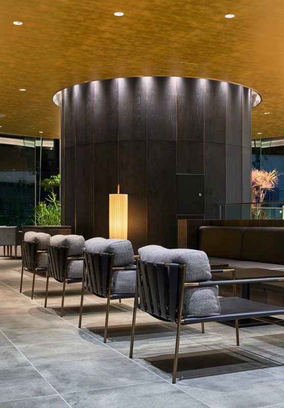 L SIDE CAFE