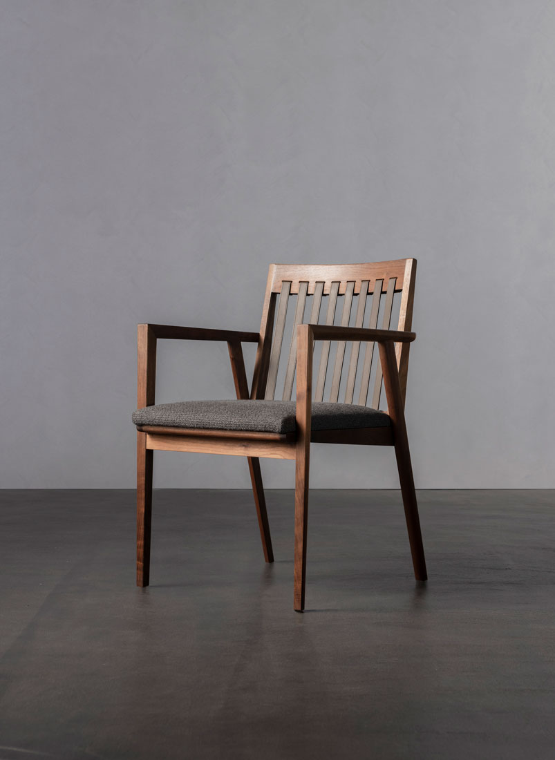 BLAVA（ブラヴァ）｜Chairs｜Chairs / Armchairs｜Ritzwell（リッツ 