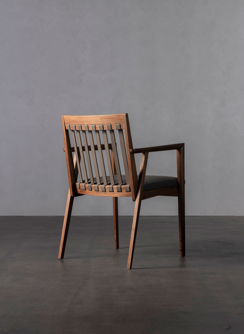 BLAVA（ブラヴァ）｜Chairs｜Chairs / Armchairs｜Ritzwell（リッツ 