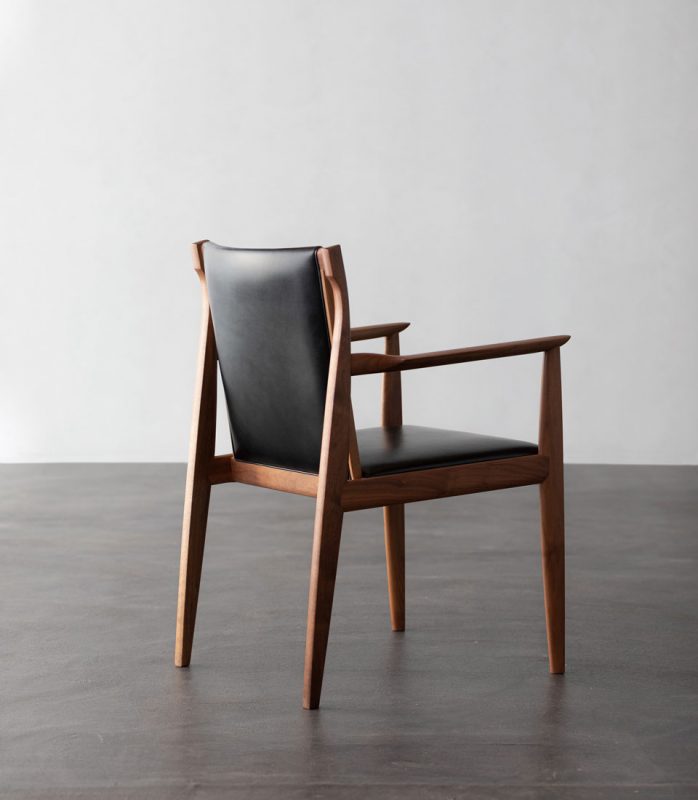 CLAUDE（クロード）