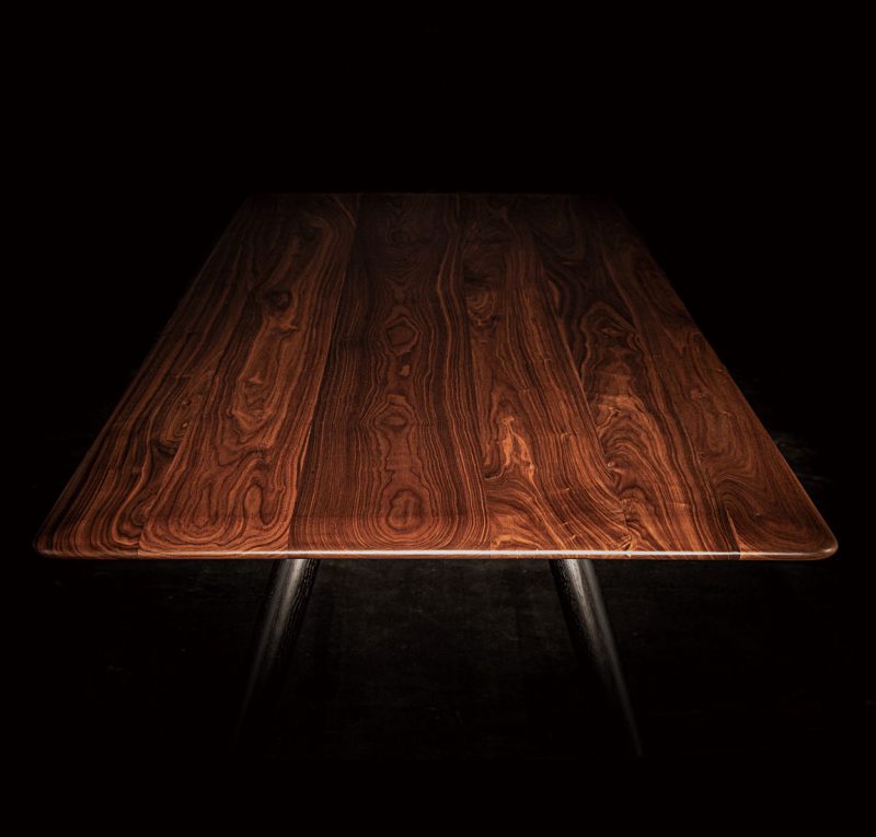 MO TABLE（MO テーブル）